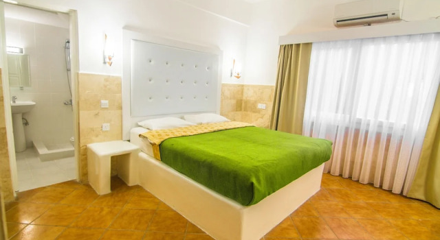 Standard Double room with garden view Pine Bay