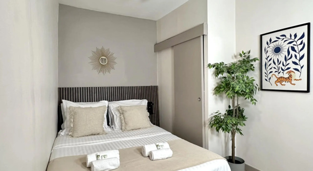 B 2067- Tour Eiffel - Appartement Cosy, Забронировать Апартаменты/квартира Апартаменты Парижа, рядом с Maison de Balzac, Апартаменты/квартира