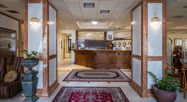 Rex Hotel