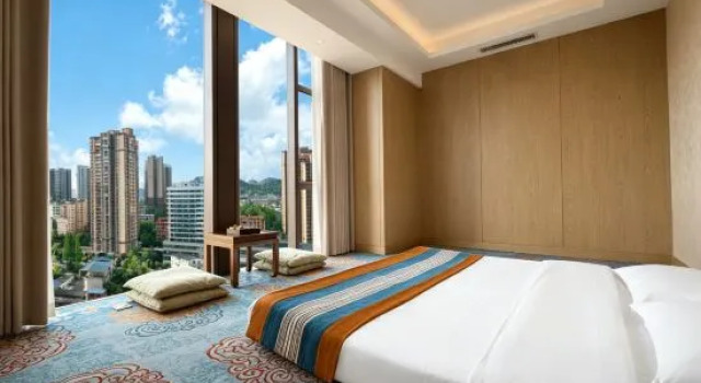 Семейный люкс с 2 комнатами Perenc Hotel
