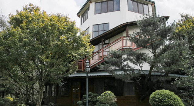 Flying Villa