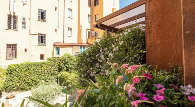 Monti  Apartments