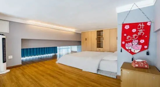 Люкс Дуплекс с 2 комнатами с красивым видом из окна Tuyuan Seaview LOFT Holiday Apartment (Weihai Ferry Terminal Huafa Xintiandi Branch)