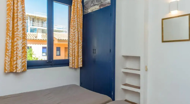 Y-4 Calella DE Palafrugell 3 PAX