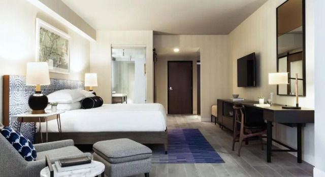 Номер Standard с видом на город Kimpton Rowan Palm Springs Hotel by IHG