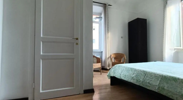 Colosseo Kokedama rooms, Забронировать Отель Рионе Монти Рим, рядом с Piazza della Madonna dei Monti