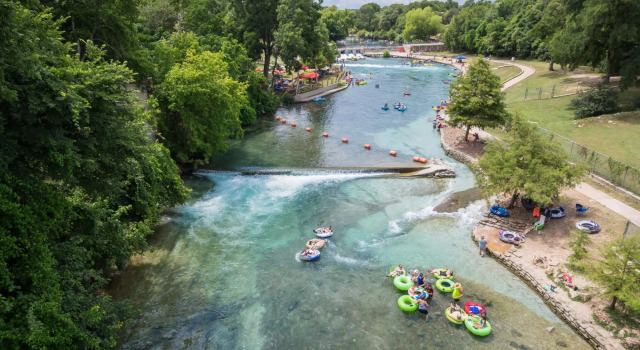 Old Mills Resort OM A6, Забронировать Курортный отель Курортные отели Нью-Браунфелс, Курортный отель