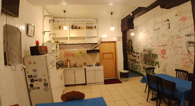 Кровать в общем номере Ljubicica Hostel
