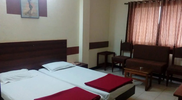 i-ROOMZ Samrat Ashok, Rezervovat Hotel Levné hotely v Hubli
