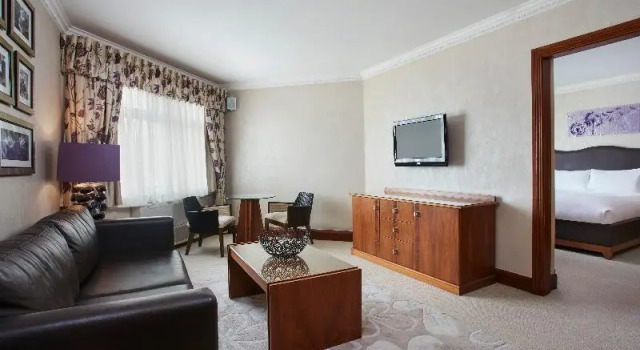 Люкс Standard Leonardo Hotel Cheltenham