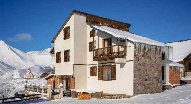 Snow Time Cottage, Book Feriehus Villaer i Mtkheta-Mtianeti, Villa