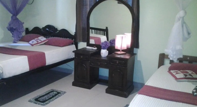 House Of Esanya