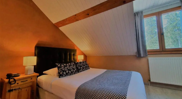 Двухместный номер Standard Auberge De La Croix Perrin