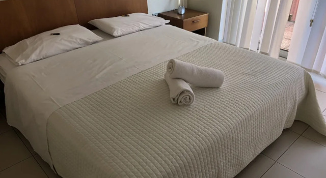 Vista Hotel & Residence