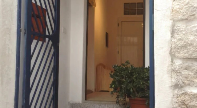 Orgosolo B&B, Book Bed and Breakfast Hoteller i Orgosolo med parkering, Parkering