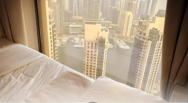 Premium Iconic Beachside JBR Stay, Забронировать Хостел Хостелы Эмирата Дубая, рядом с Торговый центр The Beach, Хостел