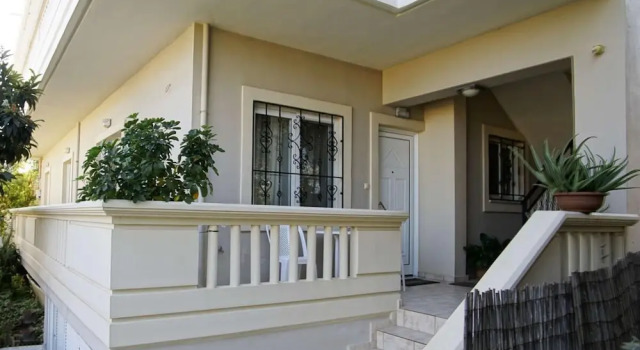 Chrissoula House In Agioi Apostoloi, Забронировать Апартаменты/квартира Отели Даратсос с парковкой, Парковка