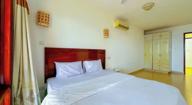 Nate's Homes & Suites, Book Apartment Hotels in Coast Region with Parking, Parking