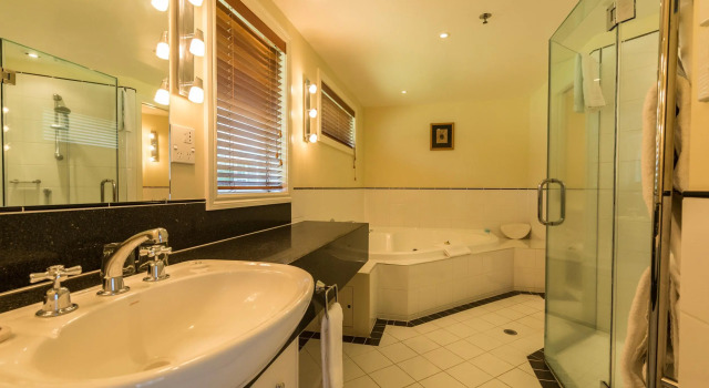 Люкс Executive VR Rotorua Lake Resort