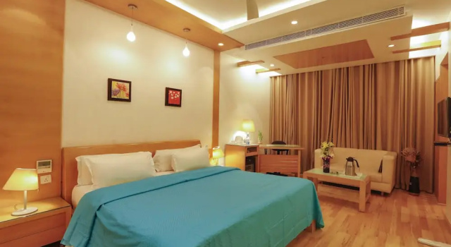 Номер Executive Shivoy Hotel