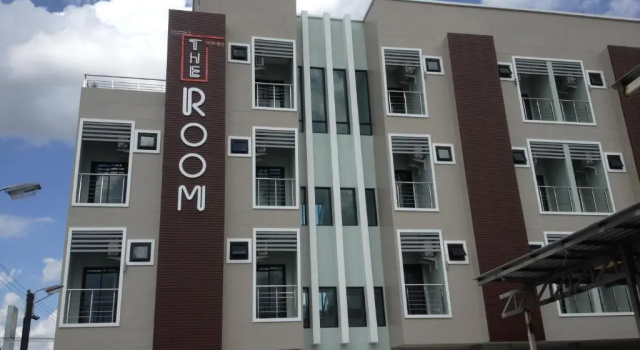 The Room Nangrong, Varaa Hotelli Hotellit North-Eastern Thailand pysäköinnillä, Pysäköinti