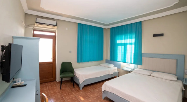 Трёхместный номер Standard с видом на море Yakamoz Otel