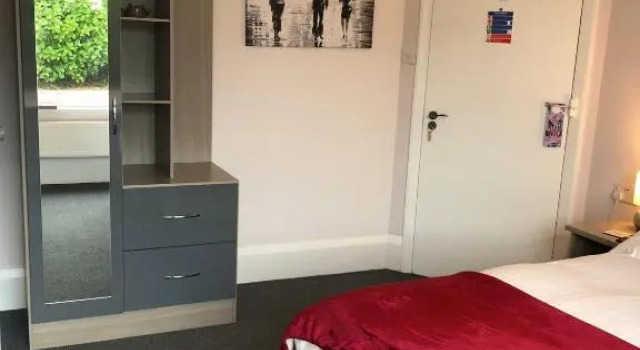 Standard Doppel Zimmer High Ways House