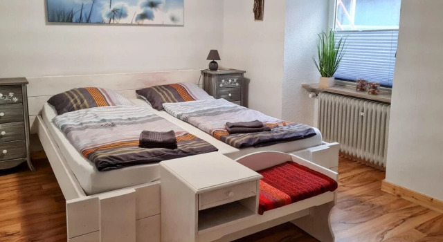 Stunning Apartment in Schutz/deudesfeld With 2 Bedrooms, Sauna and Wifi, Book Lejlighed Meerfeld Vulkan Eifel