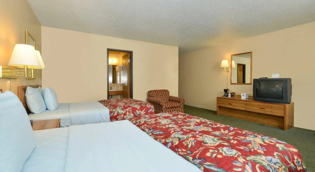 Rodeway Inn, Buchen Sie Hotel Rhinelander Wisconsin