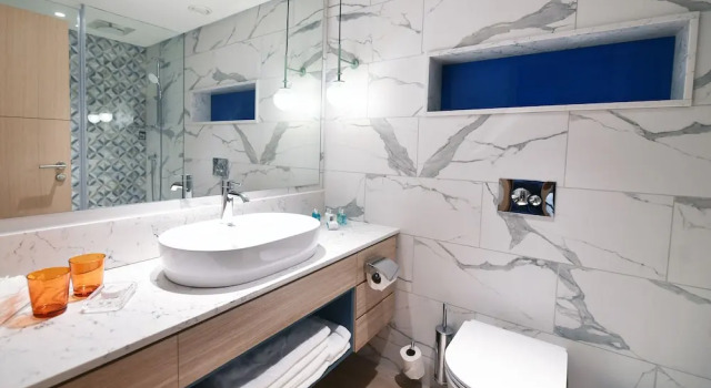Люкс с балконом Royal Garden by Isrotel Collection