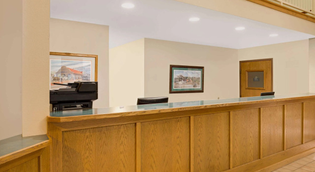Days Inn by Wyndham Boonville, Boek Hotel Hotels in Missouri met zwembad, Zwembad