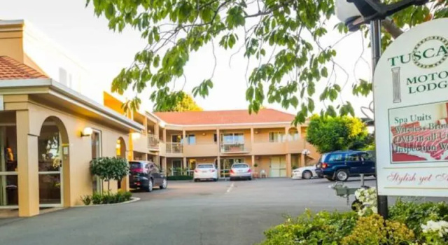 Люкс Tuscana Motor Lodge