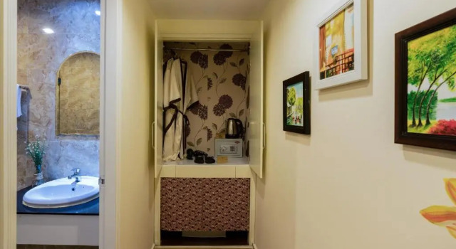 Двухместный номер Cosy No window Asian Ruby Center Point Hotel & Spa