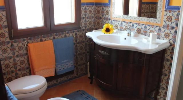 Standardowy trzyosobowy pokój z widokiem na ogród B&b Elda Salento