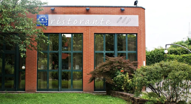 Meditur Hotel Torino, Reservar Hotel Moncalieri Piemonte