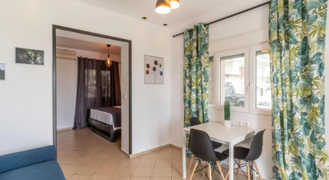Veranda 2-Guest Apartment, Book Apartment Litochoro 