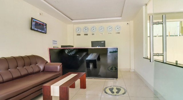 OYO 79135 Spg Hotel, Rezerwuj Hotel Hotele w Andhra Pradesh z parkingiem, Parking