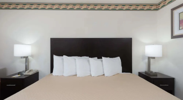 Двухместный номер Standard Days Inn by Wyndham Mexico