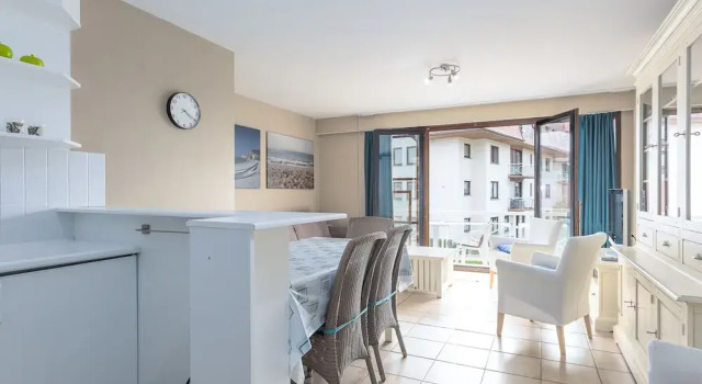 Spacious Apartment With View, Prenota Appartamento Hotel a Flanders con parcheggio, Parcheggio