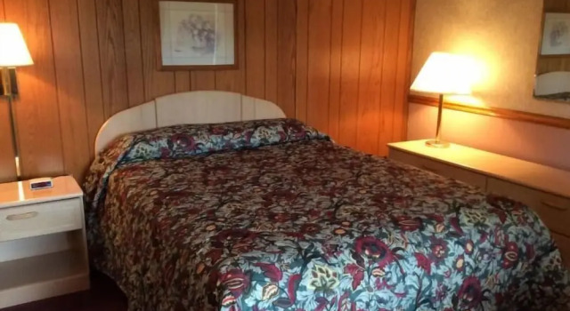The Royal Inn, Book Hotel Ridgway Pennsylvania