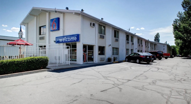 Motel 6 Ogden, UT- Downtown