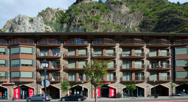 Andorra4days Canillo, Забронировать Апартаменты/квартира Отели Грандвалира с парковкой, Парковка