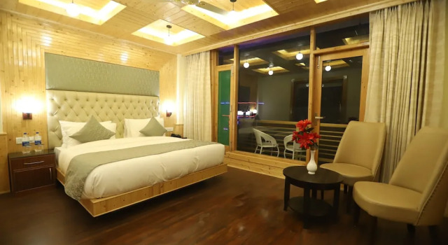 Golden Wood Manali By Rosetum, Забронировать Отель Отели Манали с завтраком, Завтраки