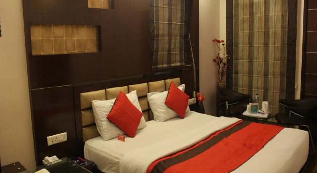 OYO 527 Hotel Le Cadre, Забронировать Отель Отели Нью-Дели с завтраком, Завтраки