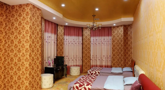 Taorenpai Homeparty Villa Mingren Golf, Book Villa Hotels in Shanghai Area with Parking, Parking