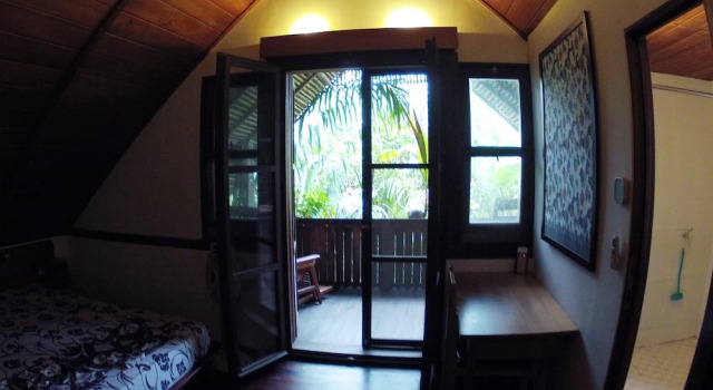 Номер Deluxe с балконом Bukit Raya Guesthouse