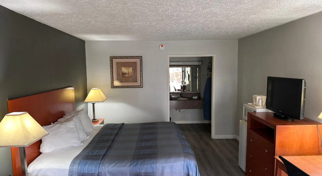 Wilkes-Barre Inn and Suites