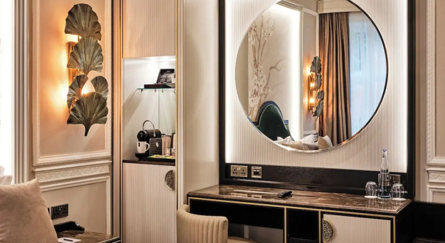Двухместный номер Superior Warren House Hotel