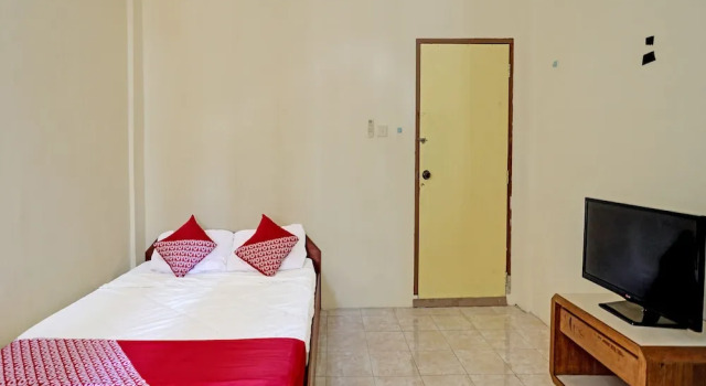 OYO 91636 Kak Dadut Homestay, Book Hotel Batam Center Batam, near Batam Centre Ferry Terminal