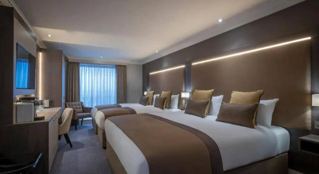 Четырёхместный номер Superior Belvedere Hotel, Dublin City Centre
